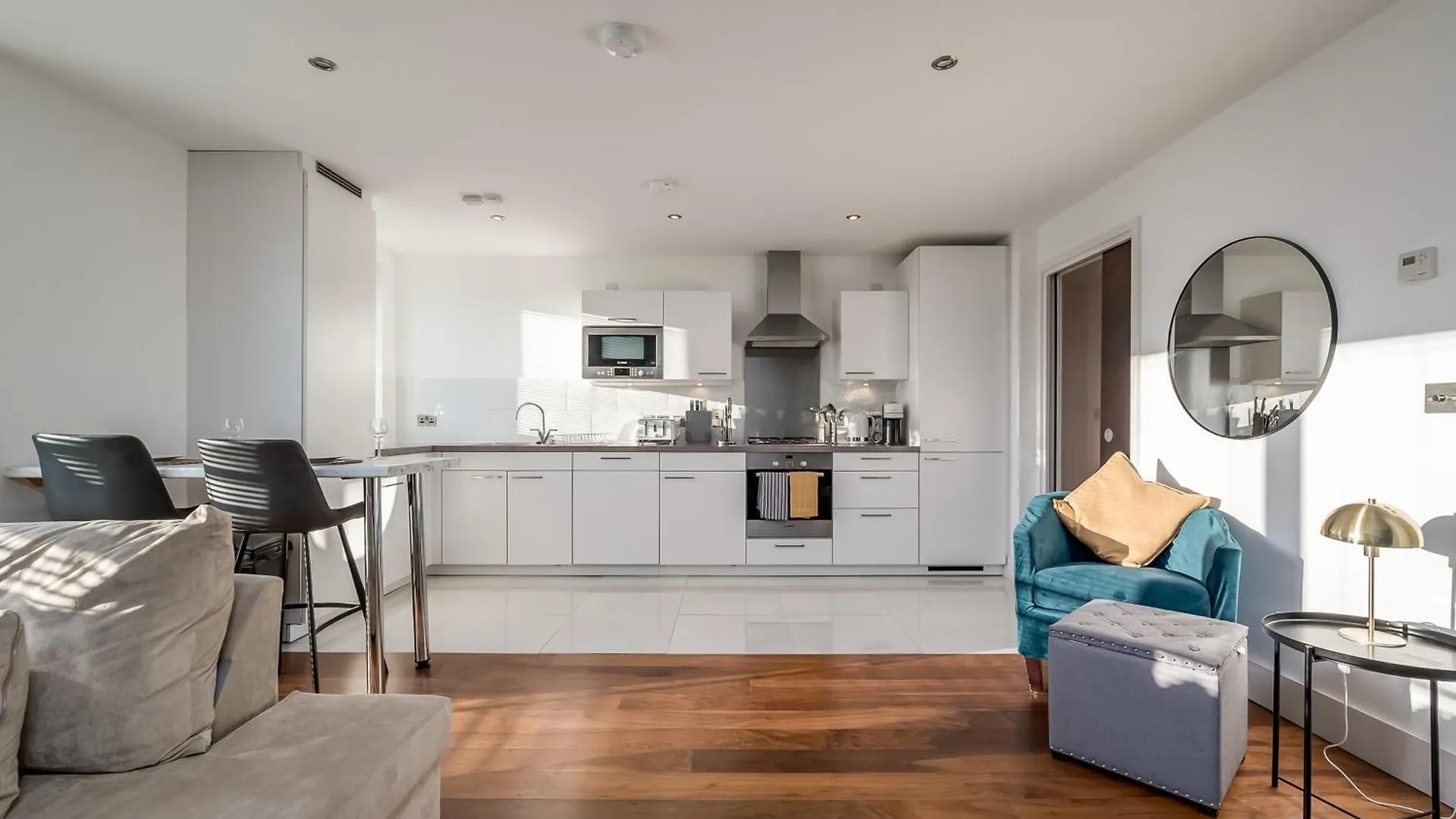 Apartment Custom House Square City Centre Retreat Belfast United Kingdom